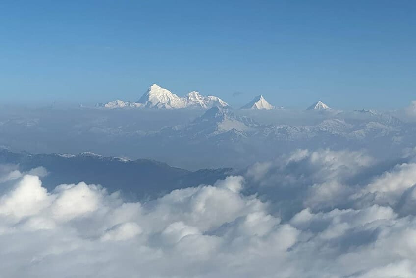 Aterrizaje en Paro, el aeropuerto más peligroso del mundo 9 d01-56