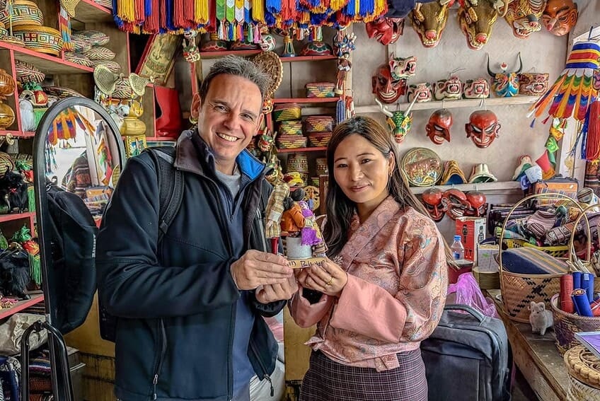 Mercados, artesanía y comida en Thimphu (los mejores momos) 8 d05-71
