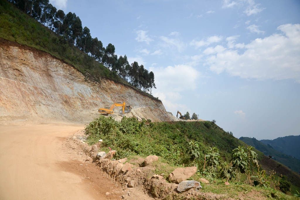 aduana, carretera, historia, Lago Bunyonyi, mochilero, por libre, Ruanda, Ruhengeri, Uganda