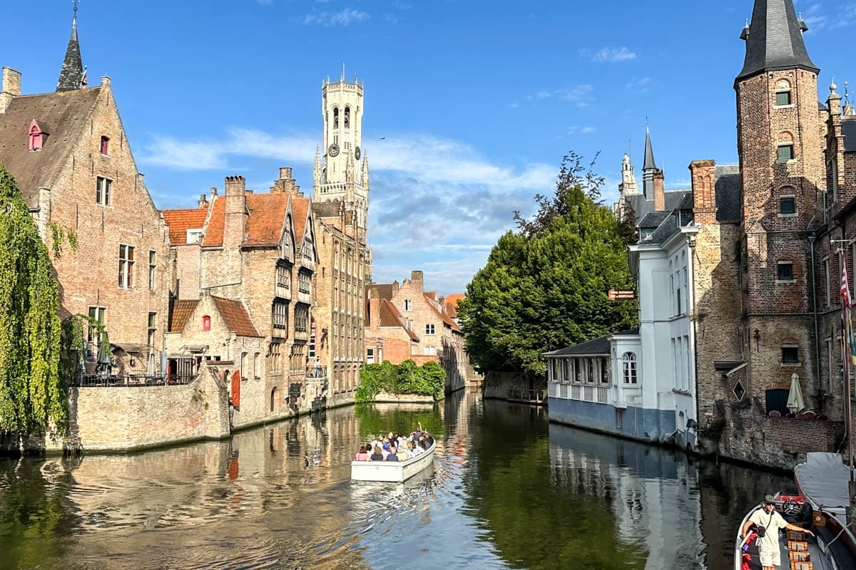 barco, bicicleta, brujas, canales, castillo, como ir, damme, damse vaart, excursión, lamme goedzak, molinos de viento, napoleón, plaza, que ver, tour