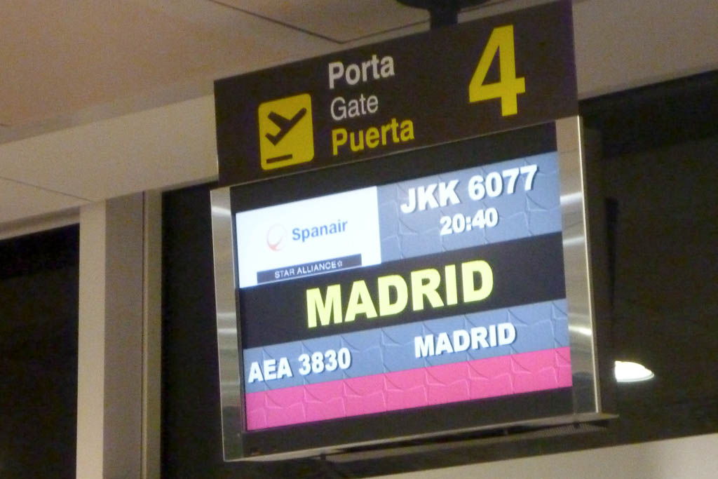 Escapada, Madrid, por libre, viaje en pareja, vuelo