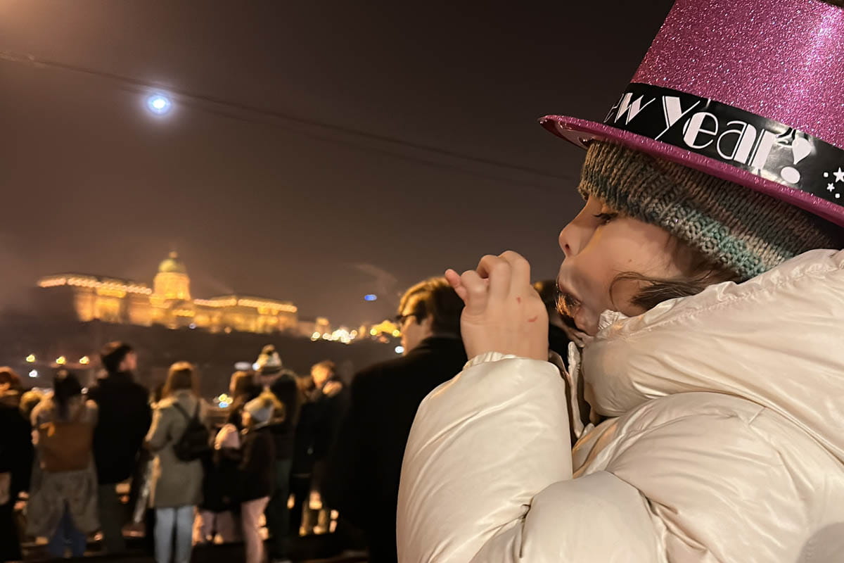 año nuevo, budapest, cena, Danubio, fuegos artificiales, Nochevieja, por libre, restaurante, viaje en familia