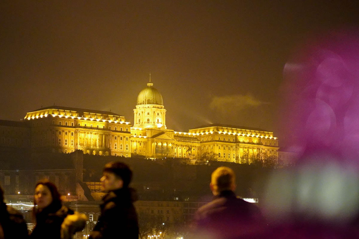 año nuevo, budapest, cena, Danubio, fuegos artificiales, Nochevieja, por libre, restaurante, viaje en familia