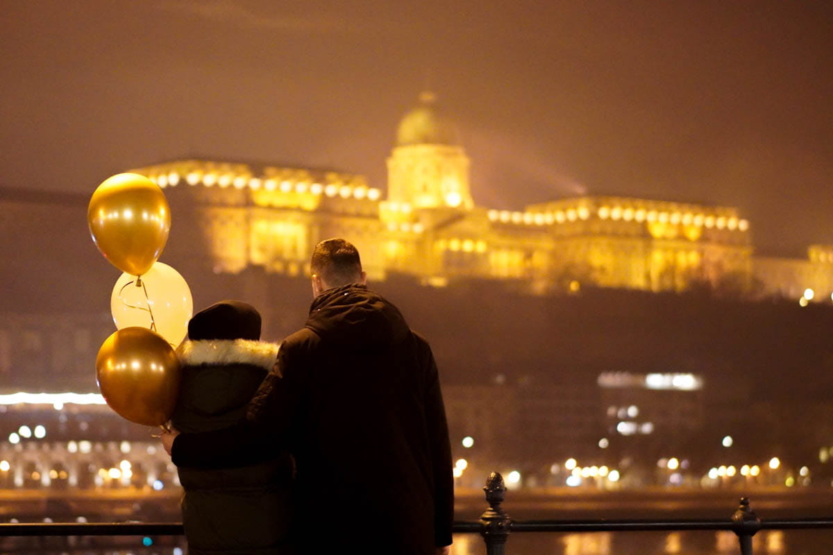 año nuevo, budapest, cena, Danubio, fuegos artificiales, Nochevieja, por libre, restaurante, viaje en familia