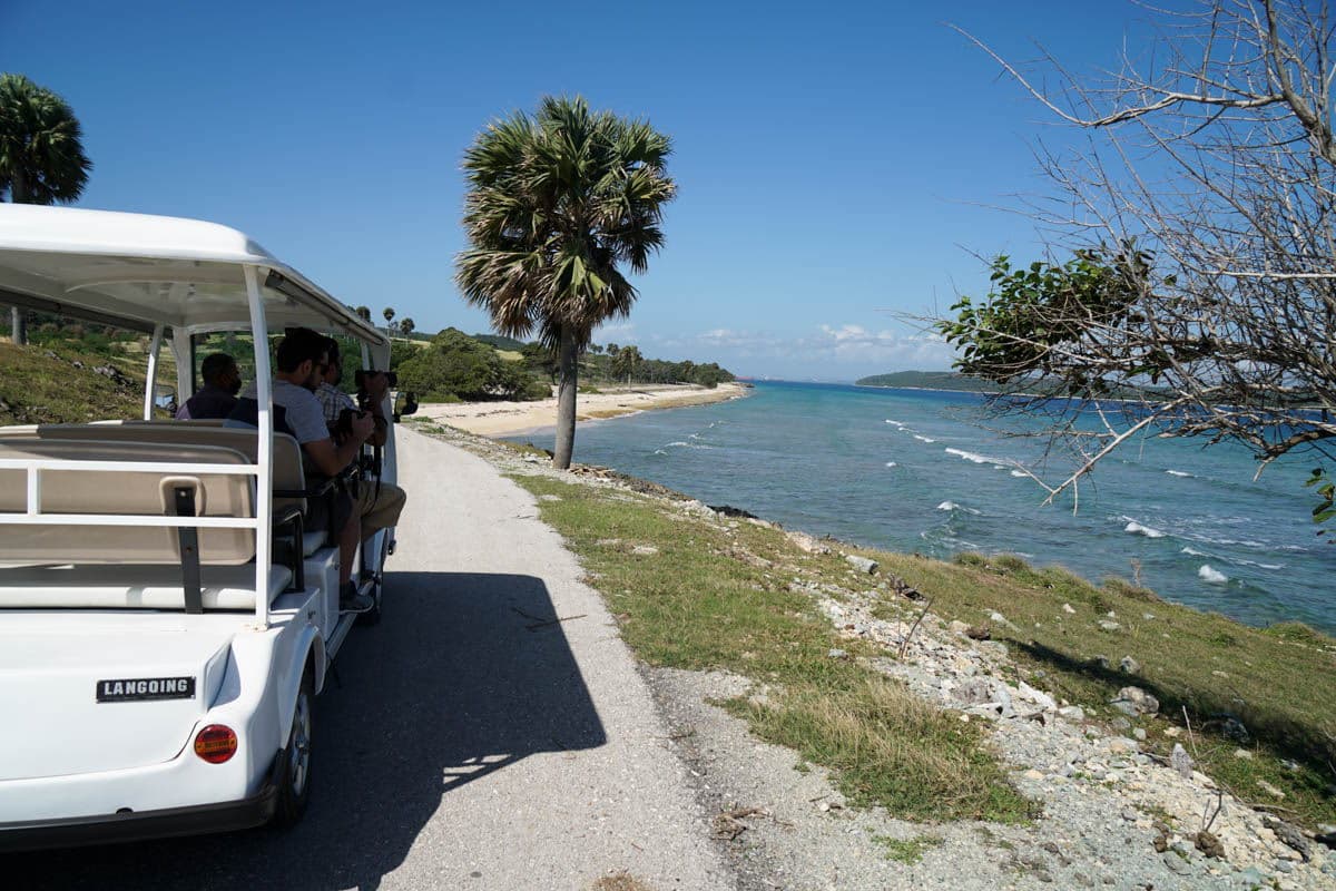 Baracoa, Cayo Saetía, Cuba, playa, ruta en coche, safari