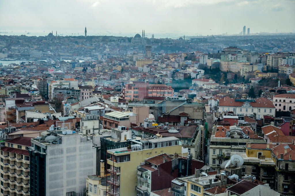Dolmabahçe, Escapada, Estambul, Hamami, İstikla, Mezquita Yuni, por libre, Taksim, Torre de Gálata, Turquia, viaje en pareja