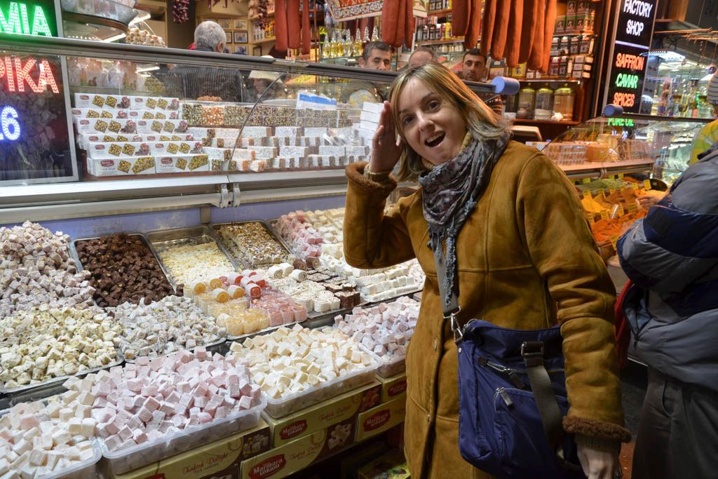 Bazar de las Especias, Escapada, Estambul, fin de año, Gran Bazar, por libre, Süleymaniye, Turquia, Valide Han, viaje en pareja