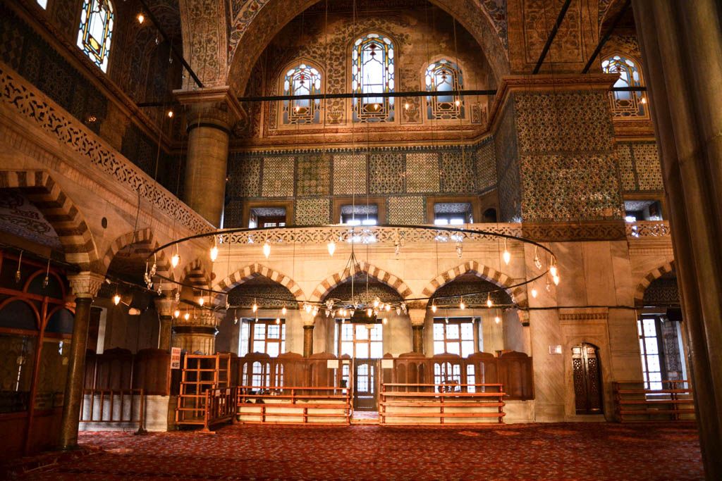 Cisterna, Divan Yolu, Escapada, Estambul, Mezquita Azul, por libre, Turquia, viaje en pareja, vuelo, Yerebatan