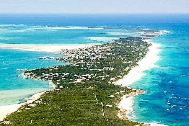 bahamas, blue lagoon, crucero, crystal palace, en familia, Estados Unidos, florida, miami, nassau, triángulo de las Bermudas, viaje con niños, viajes en familia, viajes organizados
