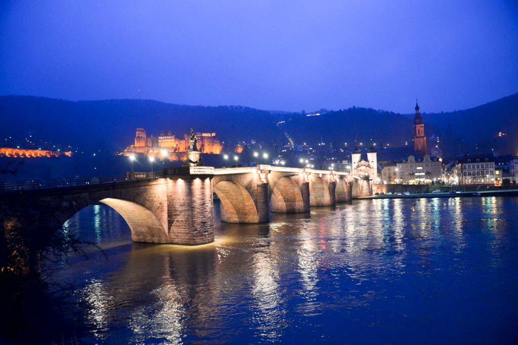 Alemania, camino filosofos, Escapada, fortaleza, Frankfurt, funicular, Heidelberg, por libre, viaje en pareja