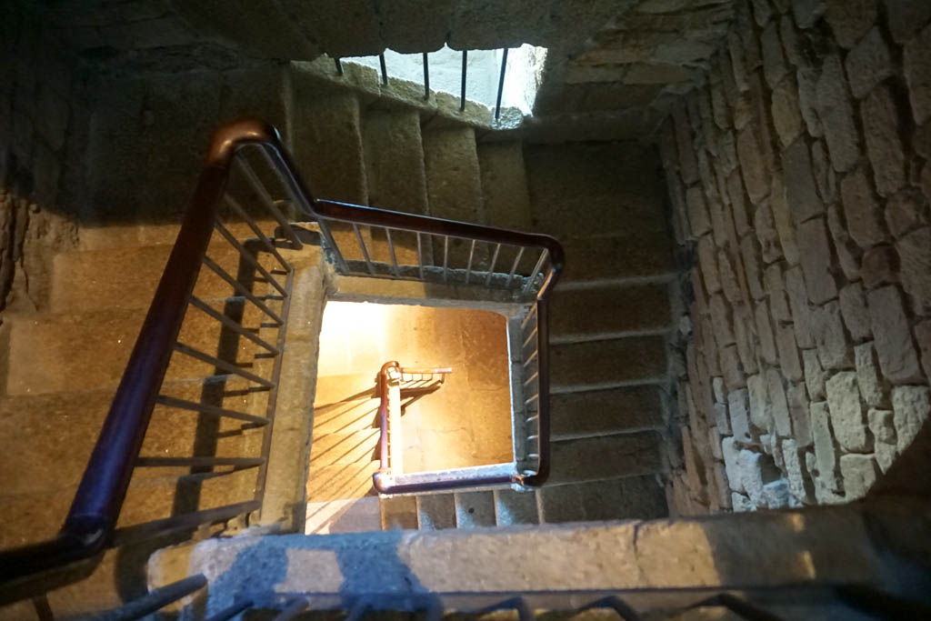 A Coruña, faro romano, horarios, leyenda. historia, lugares para visitar, torre de hércules, visita