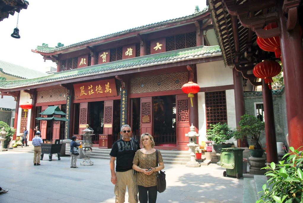 China, Guangzhou, Hong Kong, por libre, temple market, viaje en familia, Yuexiu