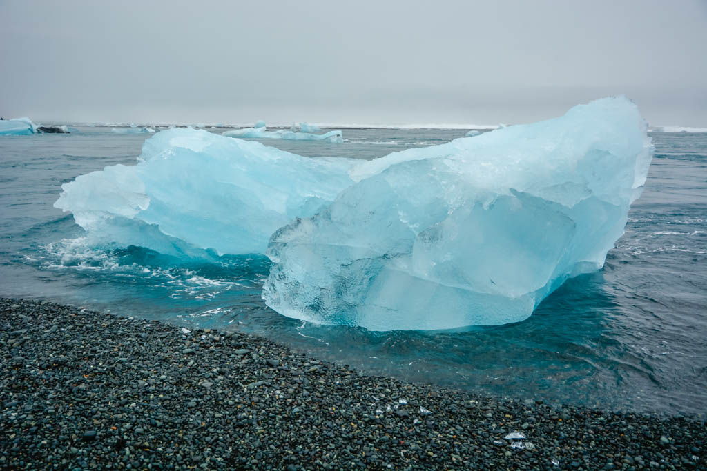 agencia especializada, glaciar., icebergs, Islandia, Jökulsárlón, lago, ruta en coche, Skaftafell, Svartifoss