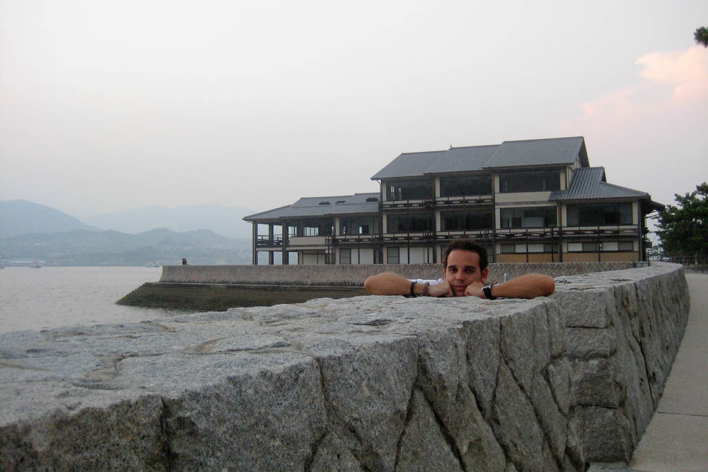hiroshima, Itsukushima, japon, korakuen, memorial, miyajima, Okayama, por libre, viaje con amigos