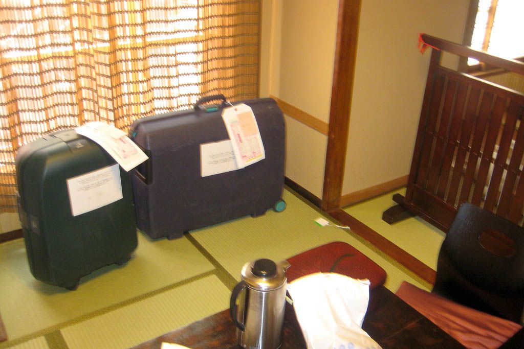 agencia, kyoto, maleta, por libre, tokyo, transporte