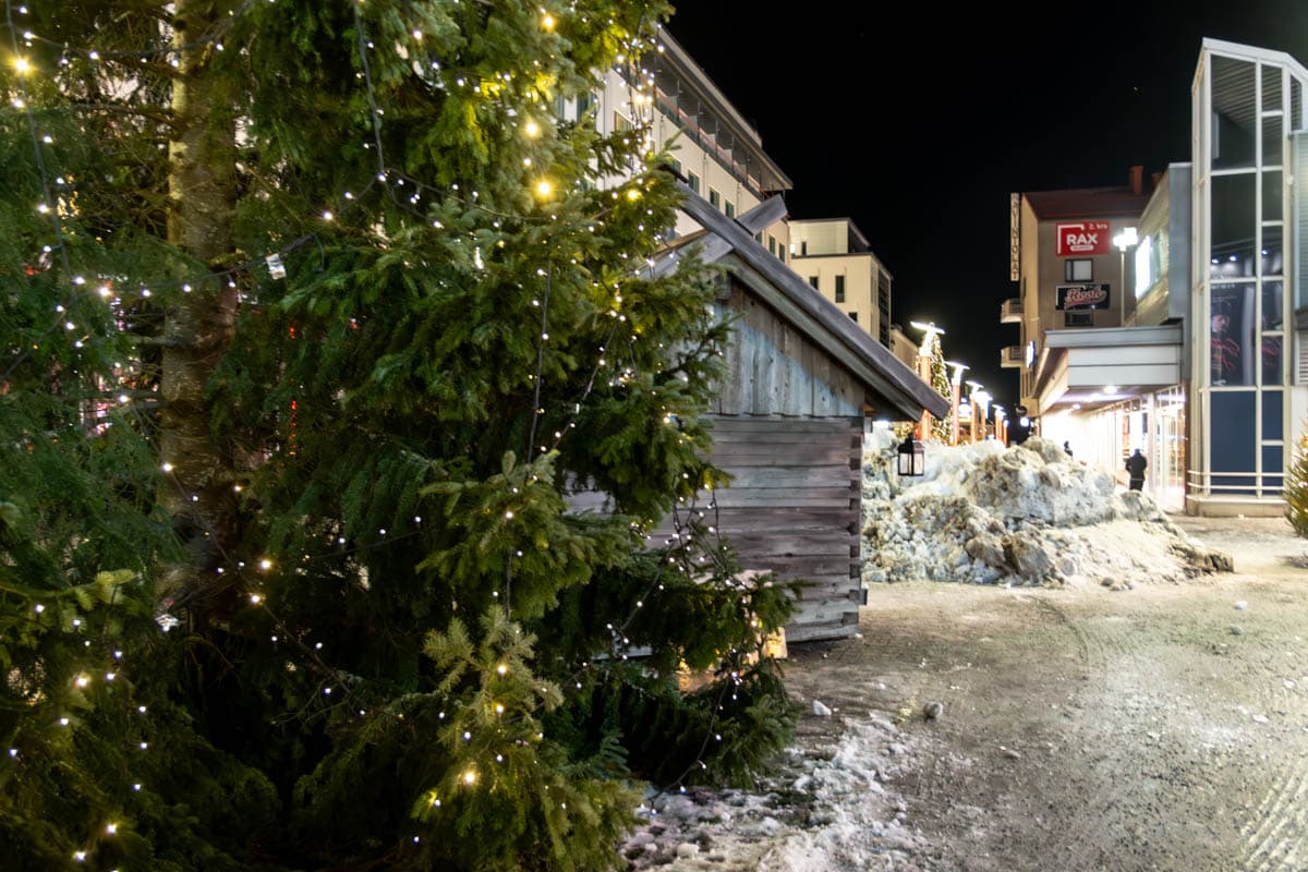bosque secreto, Dream of Joulukka, elfos, finlandia, laponia, Papá Noel, por libre, que ver, Rovaniemi, ruta, Santa Claus, Santa Park, Toy Factory Magic, viaje en familia