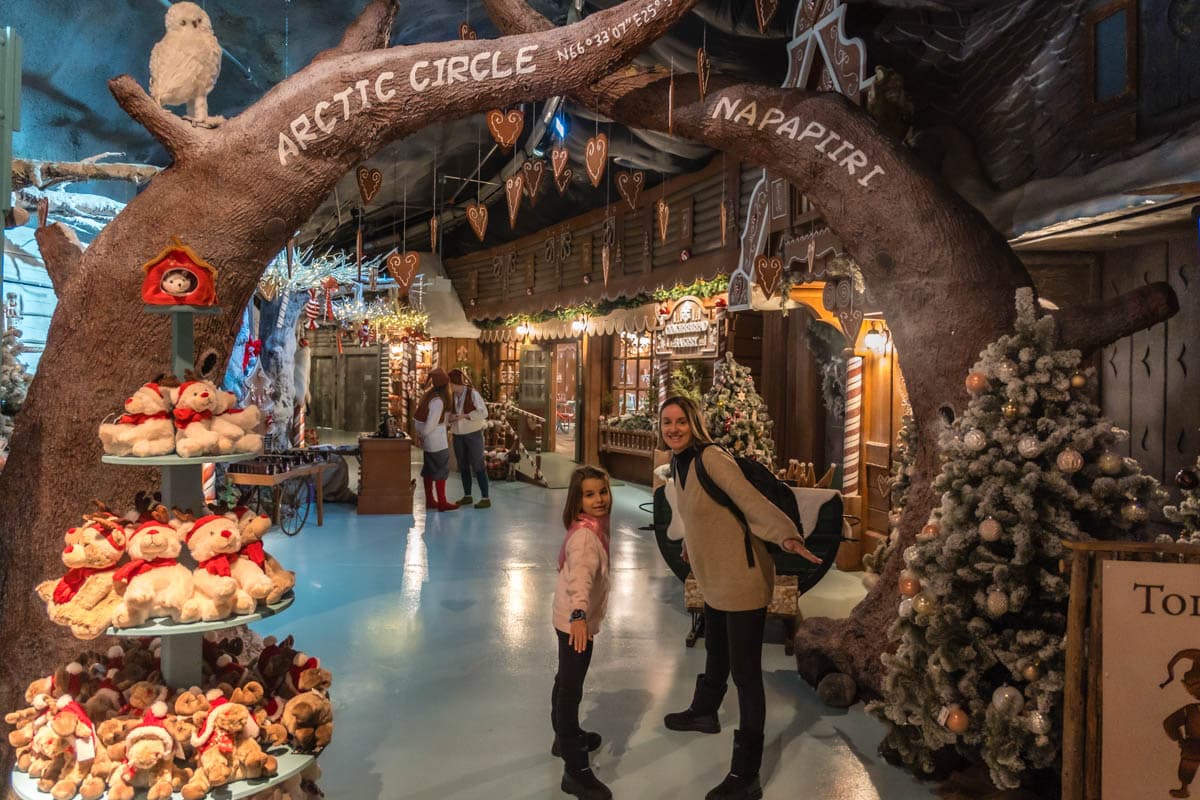 atracciones, elfos, escuela, finlandia, guia, laponia, por libre, que ver, Rovaniemi, Santa Park, viaje en familia