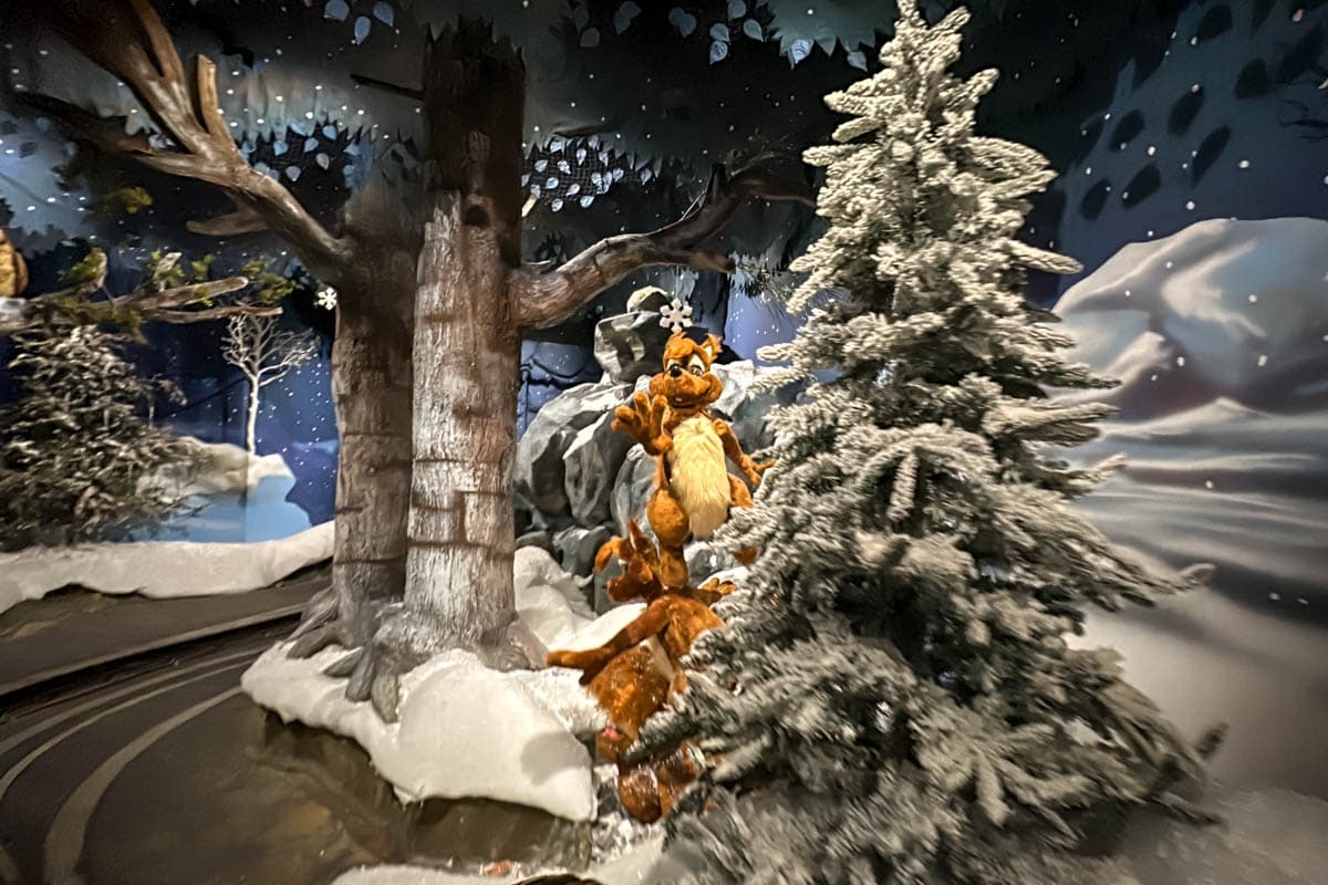 atracciones, elfos, escuela, finlandia, guia, laponia, por libre, que ver, Rovaniemi, Santa Park, viaje en familia