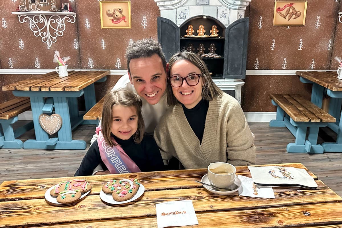 atracciones, elfos, escuela, finlandia, guia, laponia, por libre, que ver, Rovaniemi, Santa Park, viaje en familia