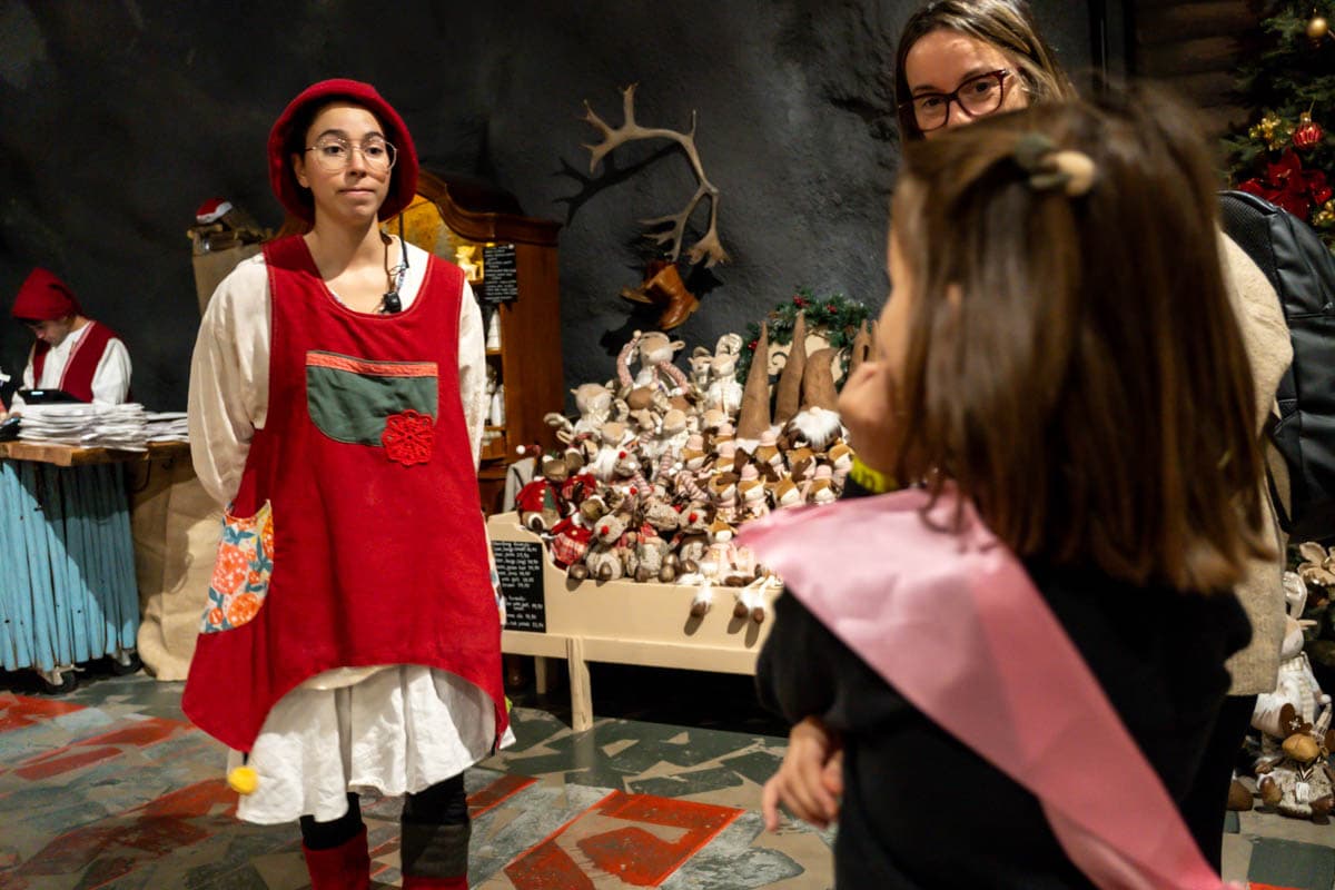 atracciones, elfos, escuela, finlandia, guia, laponia, por libre, que ver, Rovaniemi, Santa Park, viaje en familia