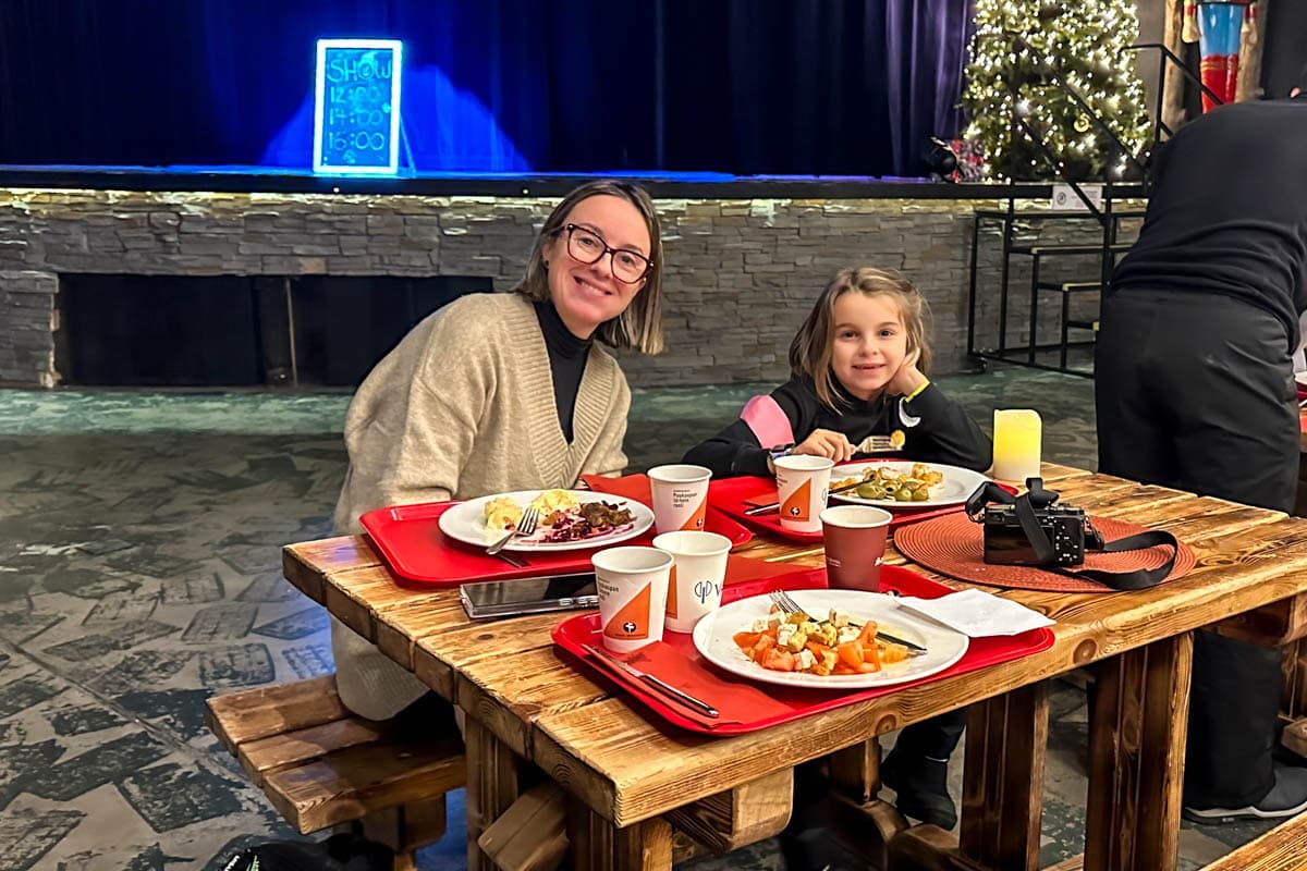 atracciones, elfos, escuela, finlandia, guia, laponia, por libre, que ver, Rovaniemi, Santa Park, viaje en familia