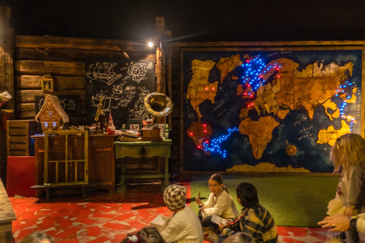 atracciones, elfos, escuela, finlandia, guia, laponia, por libre, que ver, Rovaniemi, Santa Park, viaje en familia