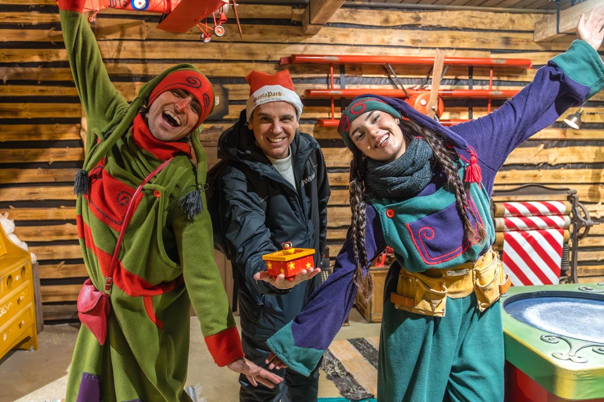 bosque secreto, Dream of Joulukka, elfos, finlandia, laponia, Papá Noel, por libre, que ver, Rovaniemi, ruta, Santa Claus, Santa Park, Toy Factory Magic, viaje en familia