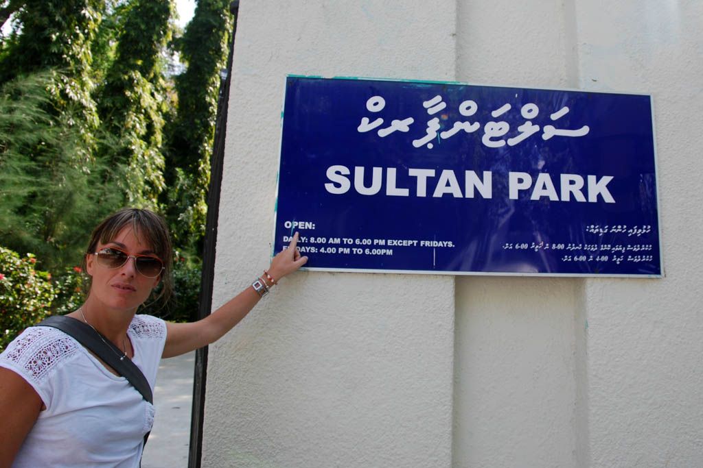 Hukuru Miskiiy, Kandholhu, Maldivas, Male, por libre, Sultan Park, viaje en pareja