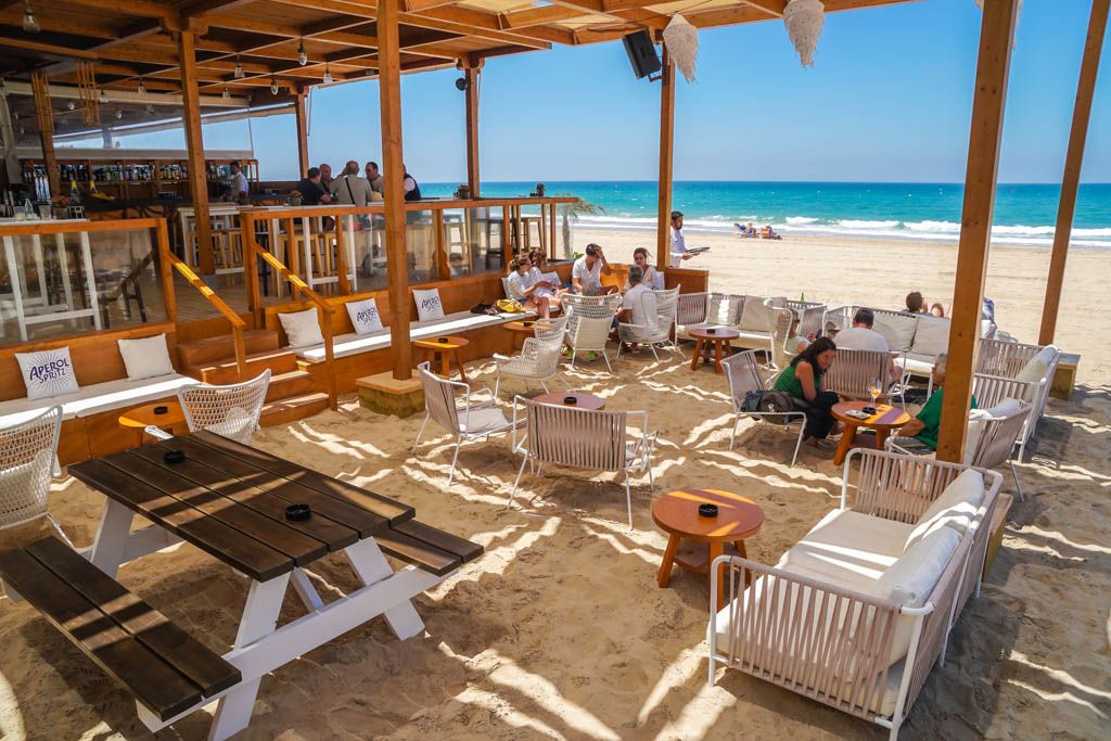 Andalucia, beach club, cádiz, Chiclana de la Frontera, chiringuito, gastronomia, La Barrosa, playa, restaurante, Sancti Petri