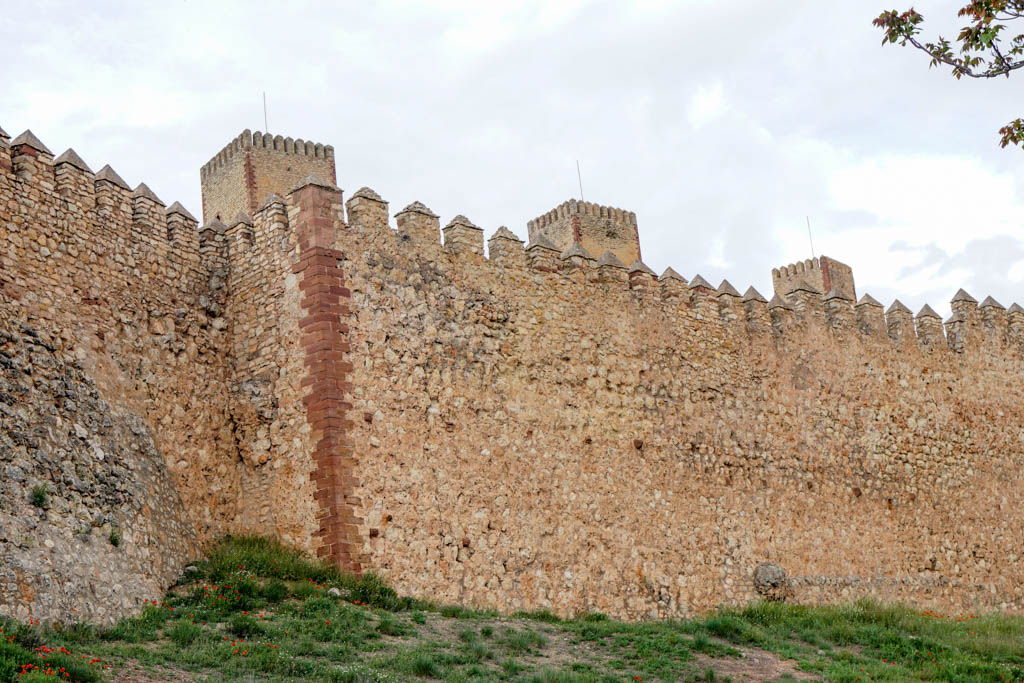 castillo, como llegar, donde comer, donde dormir, gastronomia, Guadalajara, mapa, Molina de Aragón, que ver, visitar