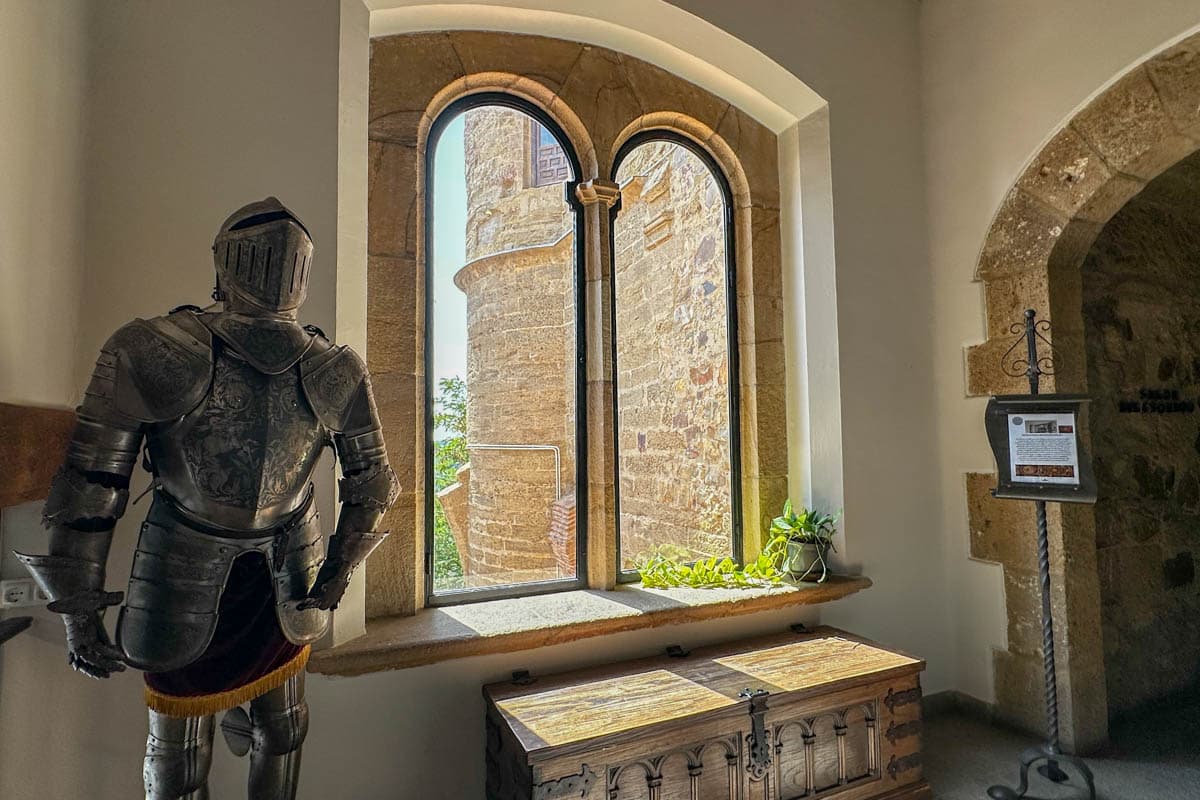 alojamiento, Benavente, Bodega La Gruta, buffet, El Ermitaño, experiencia, gastronomía, habitación, opinión, parador, por libre, review, viajes solo