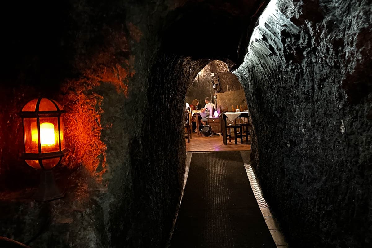 alojamiento, Benavente, Bodega La Gruta, buffet, El Ermitaño, experiencia, gastronomía, habitación, opinión, parador, por libre, review, viajes solo
