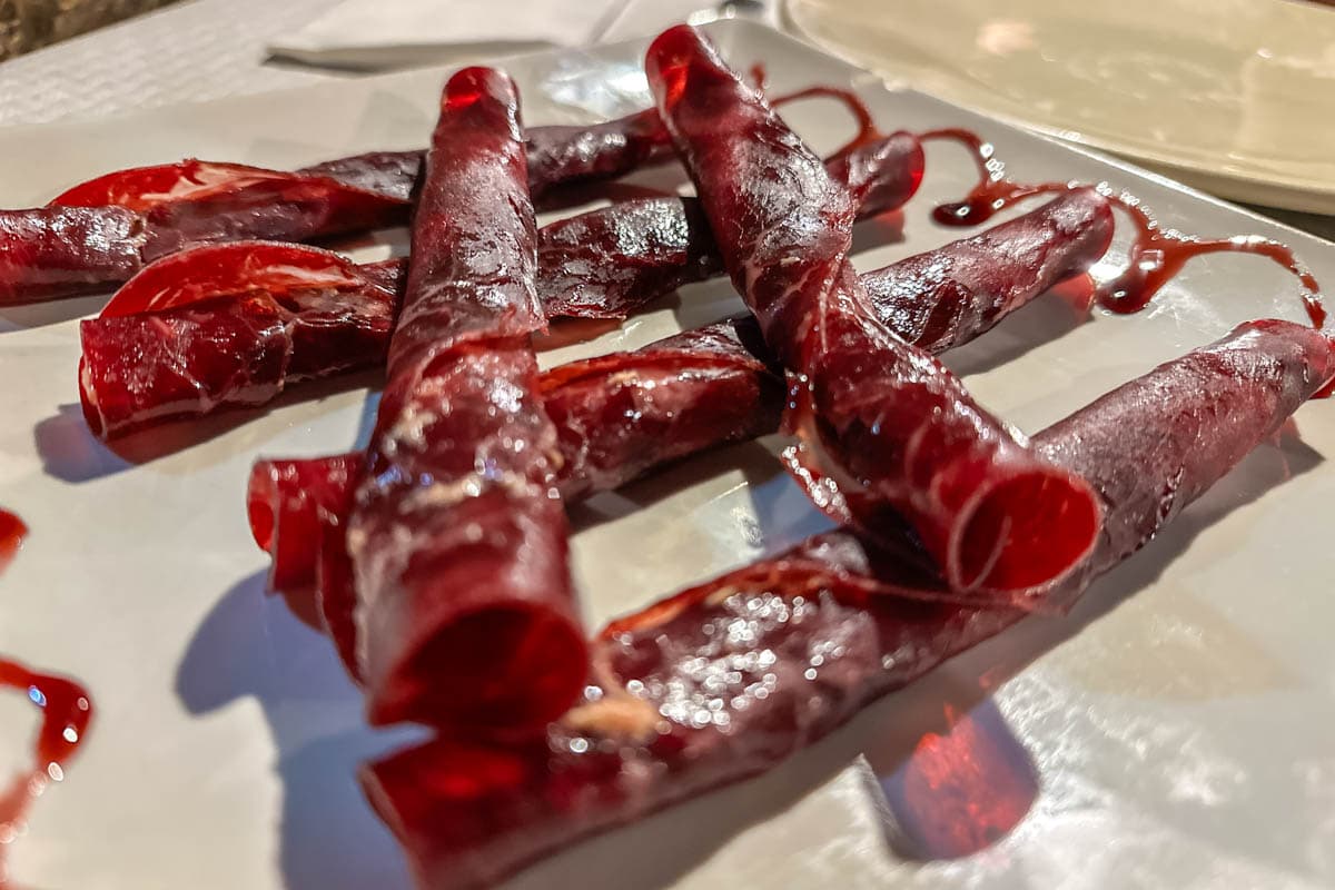 alojamiento, Benavente, Bodega La Gruta, buffet, El Ermitaño, experiencia, gastronomía, habitación, opinión, parador, por libre, review, viajes solo