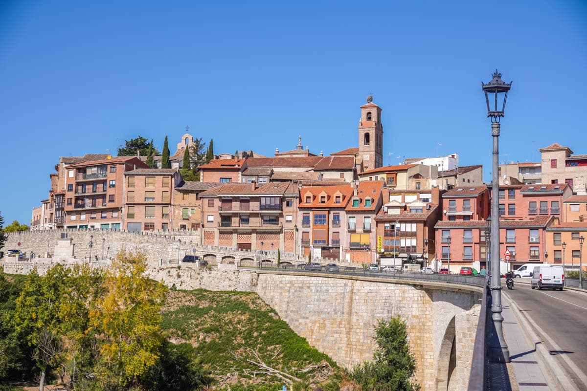 alojamiento, buffet, El Torreón, experiencia, Figón, gastronomía, habitación, opinión, parador, por libre, review, Tordesilas, viajes solo