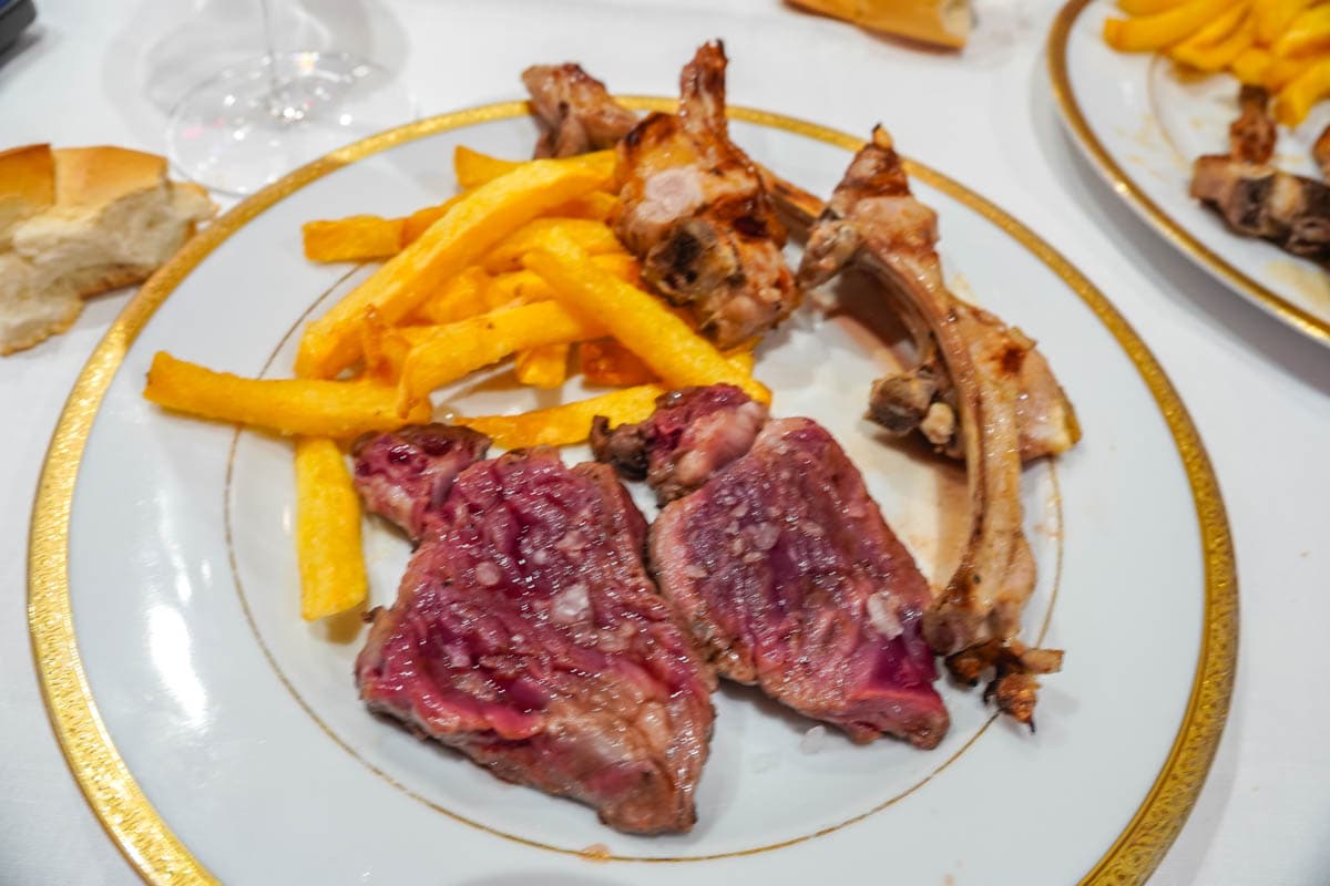 alojamiento, buffet, El Torreón, experiencia, Figón, gastronomía, habitación, opinión, parador, por libre, review, Tordesilas, viajes solo