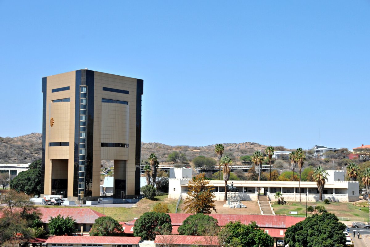 africa, agencia especializada, alojamiento, capital, Namibia, que hacer, que ver, ruta, viaje solo, Windhoek