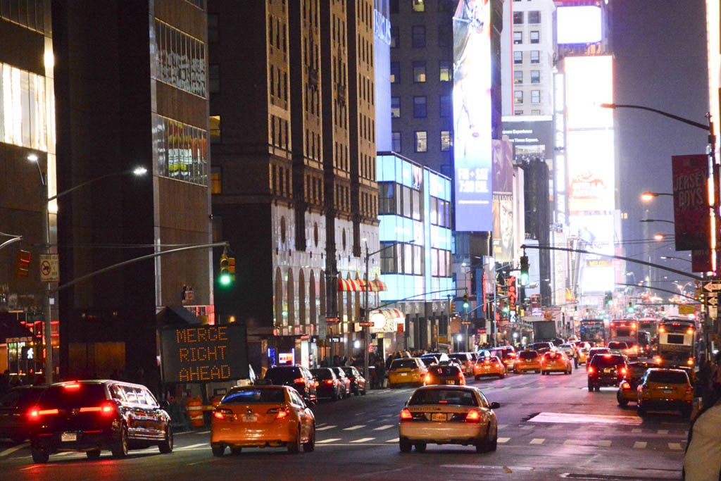 Broadway, Disney, Estados Unidos, Manhattan, nueva york, por libre, rutas, tiendas, Times Square, TKTS, viaje en pareja
