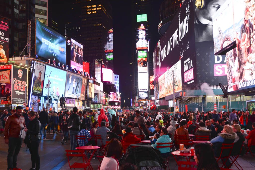 Broadway, Disney, Estados Unidos, Manhattan, nueva york, por libre, rutas, tiendas, Times Square, TKTS, viaje en pareja