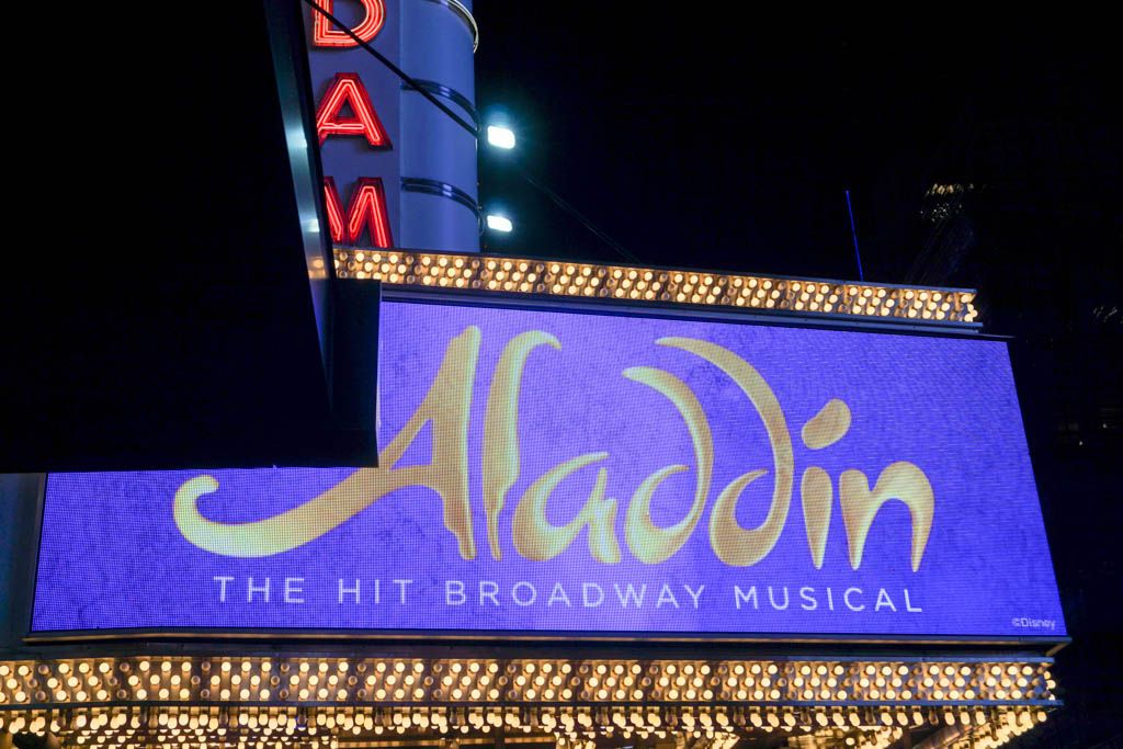 Aladdin, Broadway, Estados Unidos, Manhattan, Musicales, nueva york, por libre, rutas, teatro, viaje en pareja