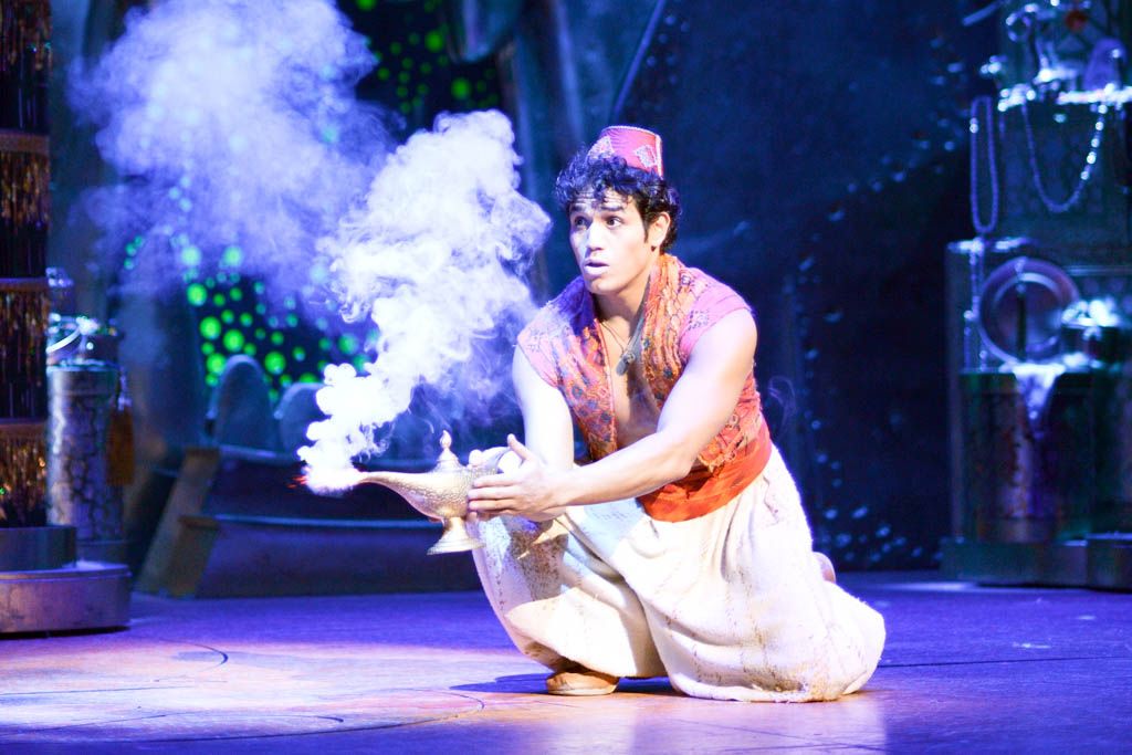 Aladdin, Broadway, Estados Unidos, Manhattan, Musicales, nueva york, por libre, rutas, teatro, viaje en pareja