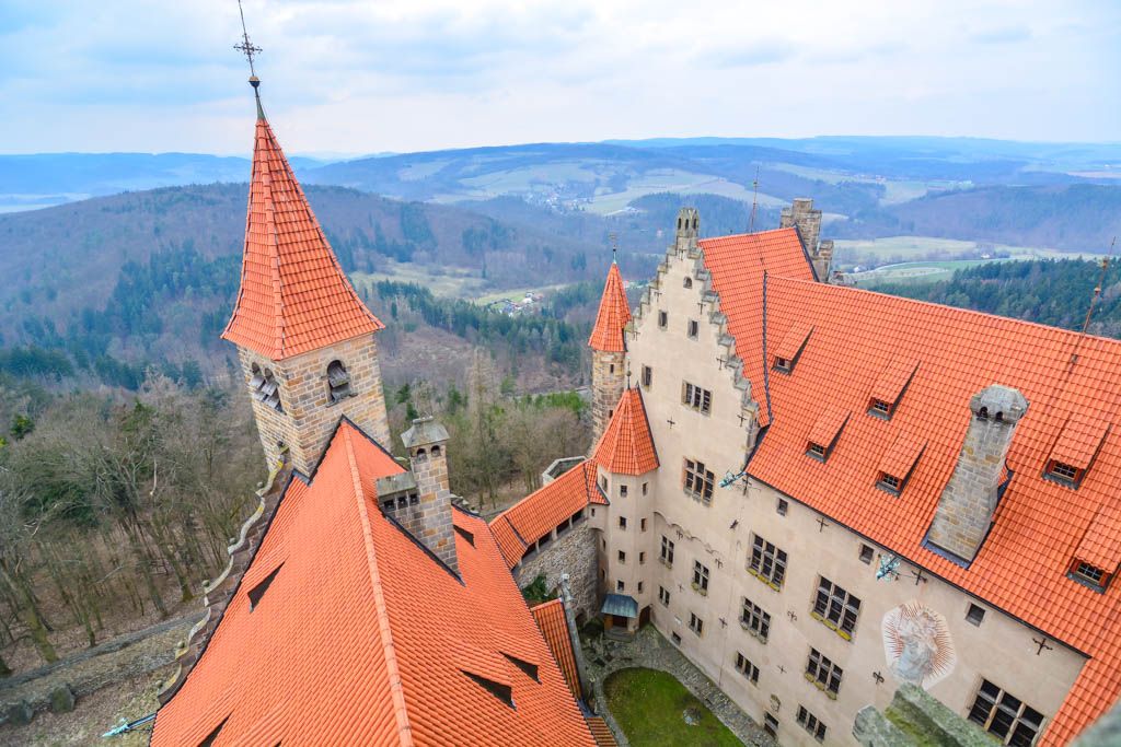 alrededores, Bezdekov, Bouzov, castillo, fortaleza, Moravia, Olomouc, que ver, República Checa, rutas