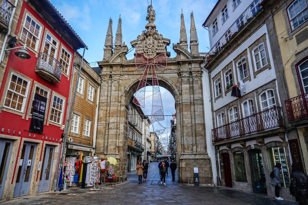 Bom Jesus, Braga, castillo, catedral, Guimaraes, iglesia, palacio, por libre, Portugal, viaje en pareja
