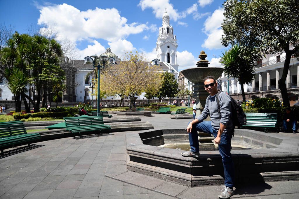 Casco Histórico, Ecuador, itinerario, lugares, mejores, miradores, Mitad del Mundo, por libre, que ver, Quito, recorrido, ruta, teleferico, transporte, visitas