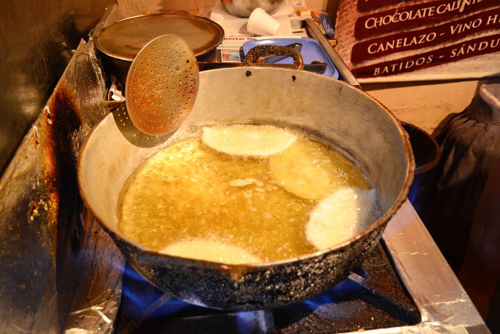 Casco Histórico, Ecuador, itinerario, lugares, mejores, miradores, Mitad del Mundo, por libre, que ver, Quito, recorrido, ruta, teleferico, transporte, visitas