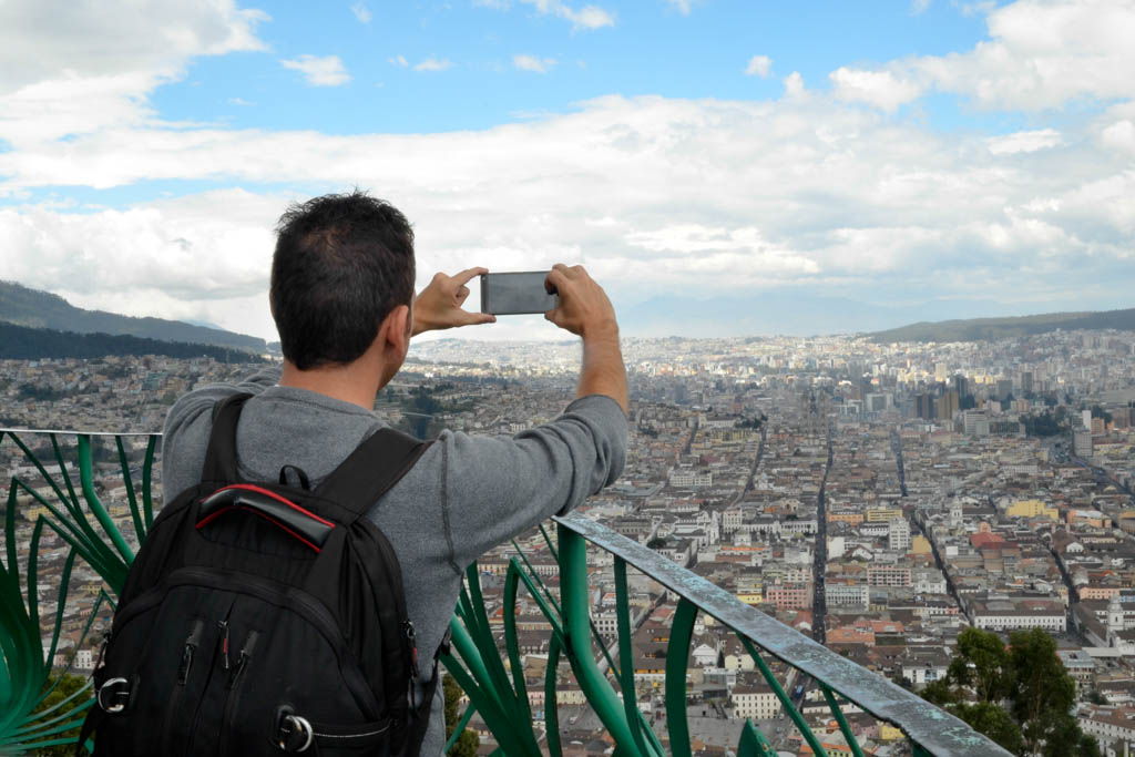 Casco Histórico, Ecuador, itinerario, lugares, mejores, miradores, Mitad del Mundo, por libre, que ver, Quito, recorrido, ruta, teleferico, transporte, visitas