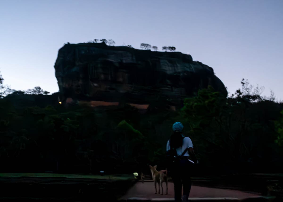 agencia especializada, que ver, recorrido, roca, ruinas, ruta, Sigiriya, Sri Lanka, Unesco, viaje con amigos