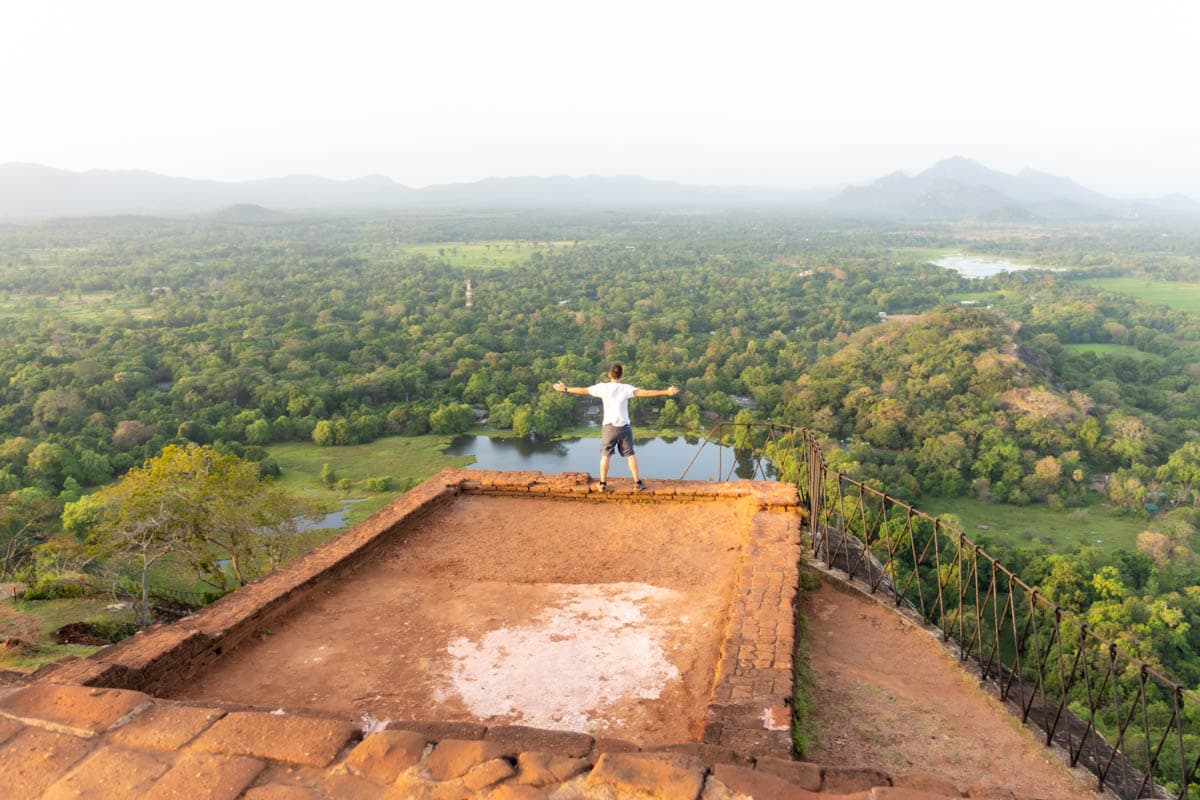 agencia especializada, que ver, recorrido, roca, ruinas, ruta, Sigiriya, Sri Lanka, Unesco, viaje con amigos