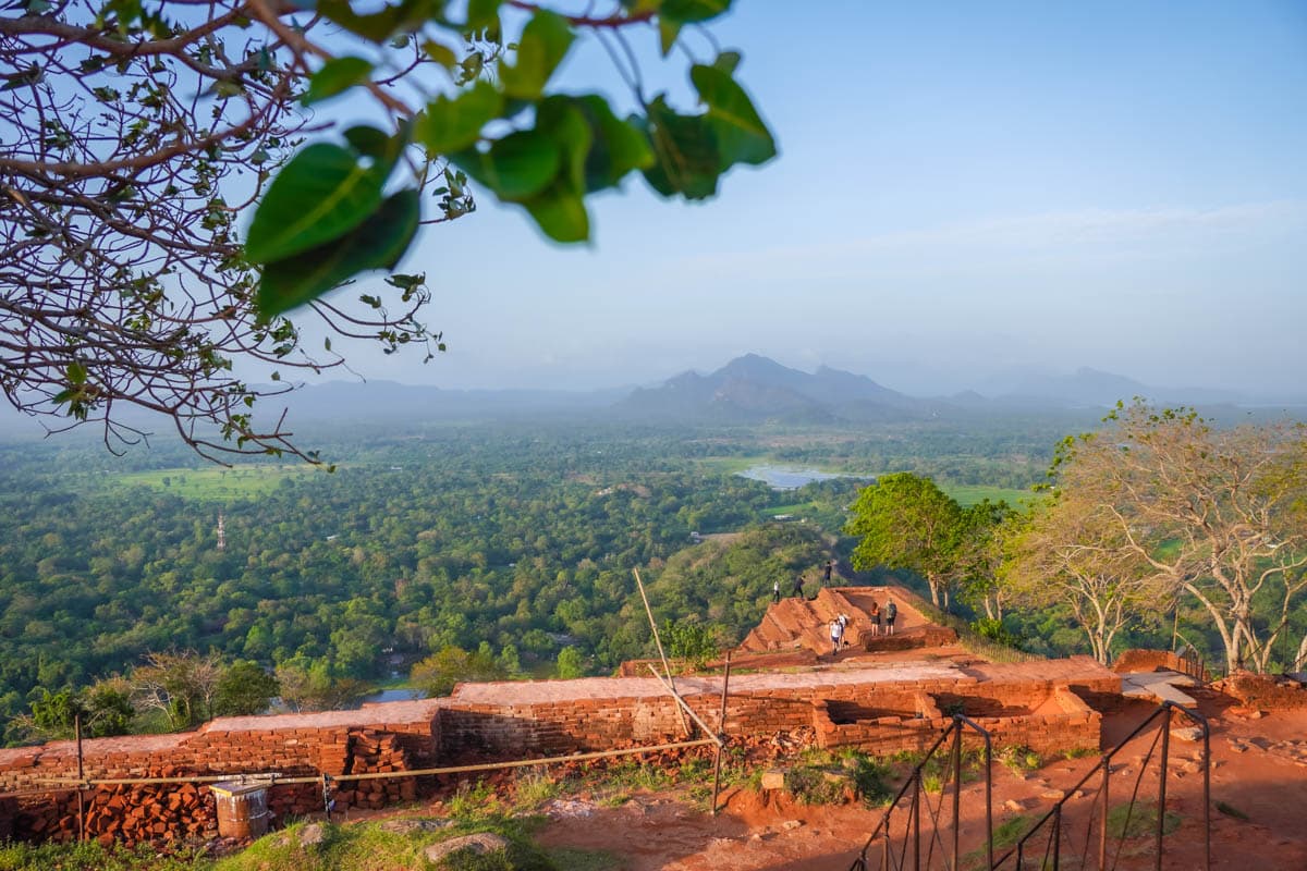 agencia especializada, que ver, recorrido, roca, ruinas, ruta, Sigiriya, Sri Lanka, Unesco, viaje con amigos