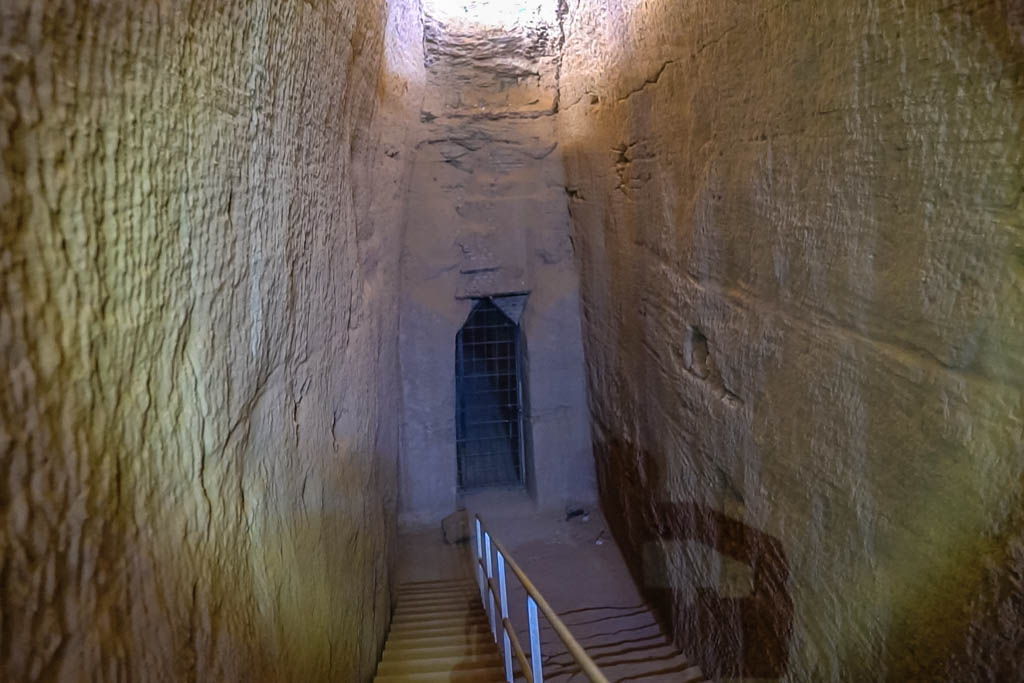 agencia especializada, El Kurru, itinerario, Jebel Barkal, Karima, Necropolis, ruta, subterránea, Sudán, tumba, viaje solo