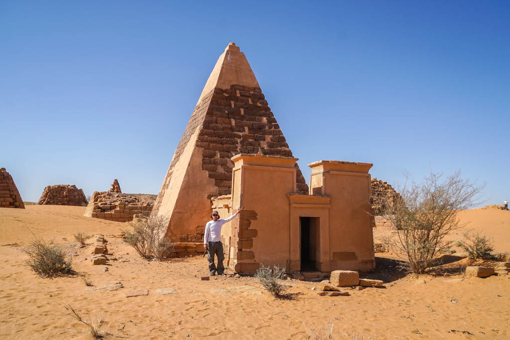agencia especializada, dron, itinerario, Meroe, Necropolis, pirámides, ruta, Sudán, viaje solo